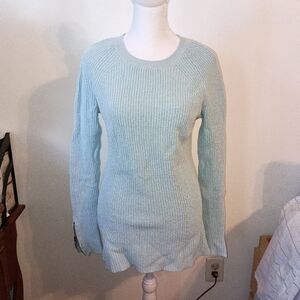 A Pea in the Pod Light Blue Crew Neck Maternity Sweater With Zipper Sleeve Small